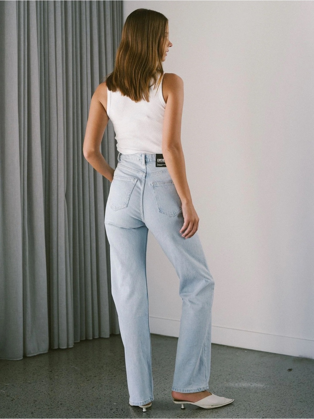 Dr Denim Moxy Straight Jeans Breeze Superlight Stone Wash Light size Medium 28